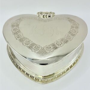 Godinger Silver Plated Heart Shaped Velvet Lined Jewelry Box